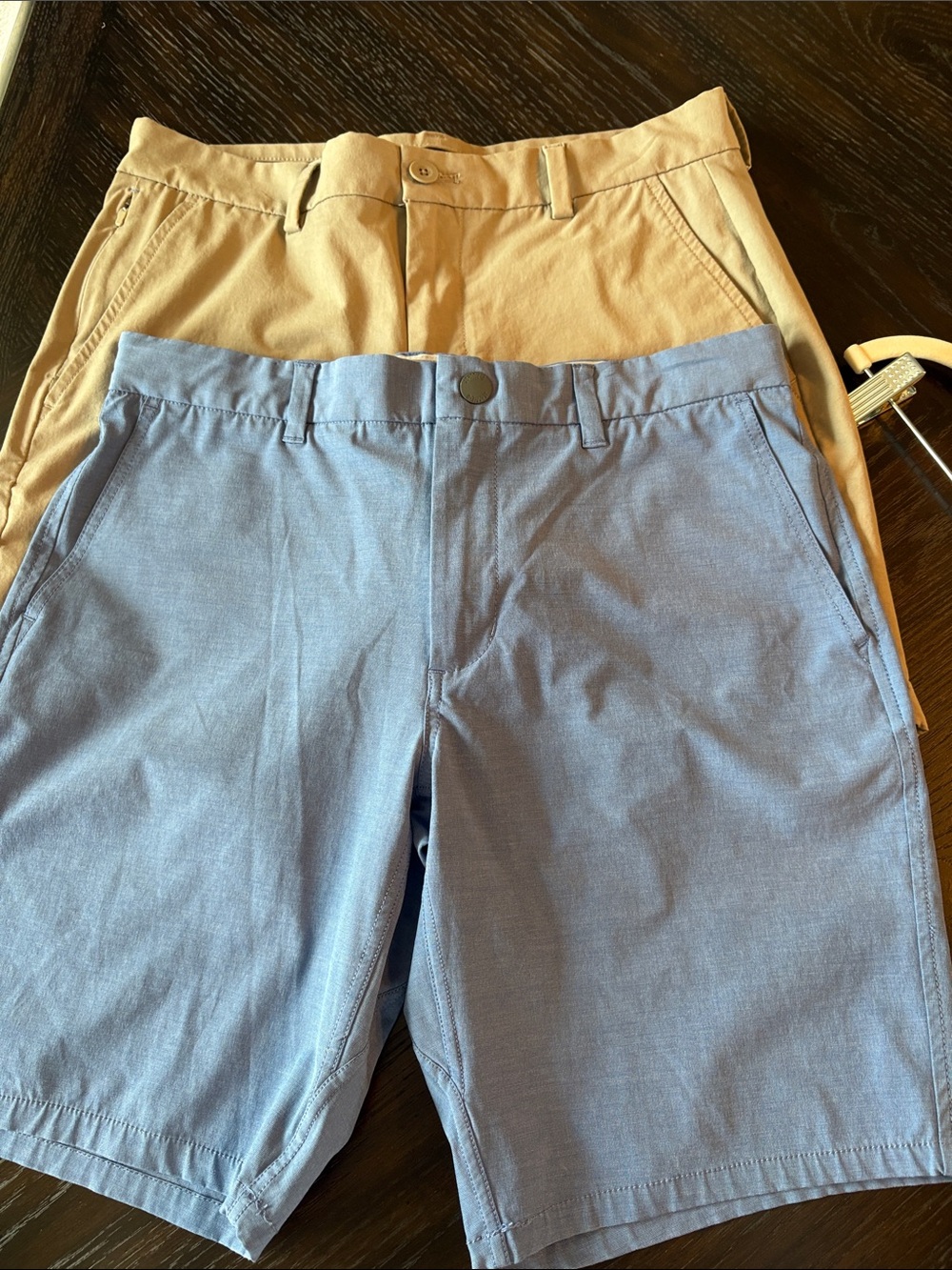 Johnnie-O &‎ Vineyard Vines Men’s Shorts size 30 2 PAIRS